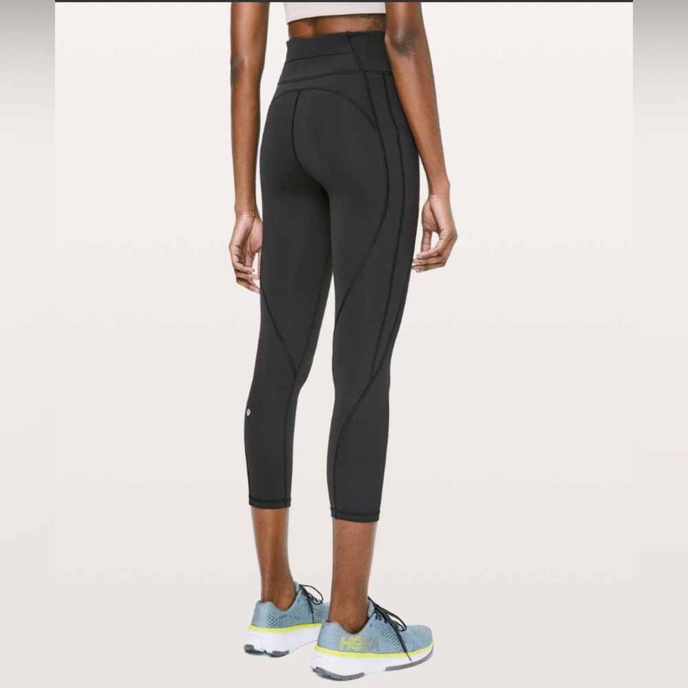 Lululemon Time To Sweat Crop 23" Size 6